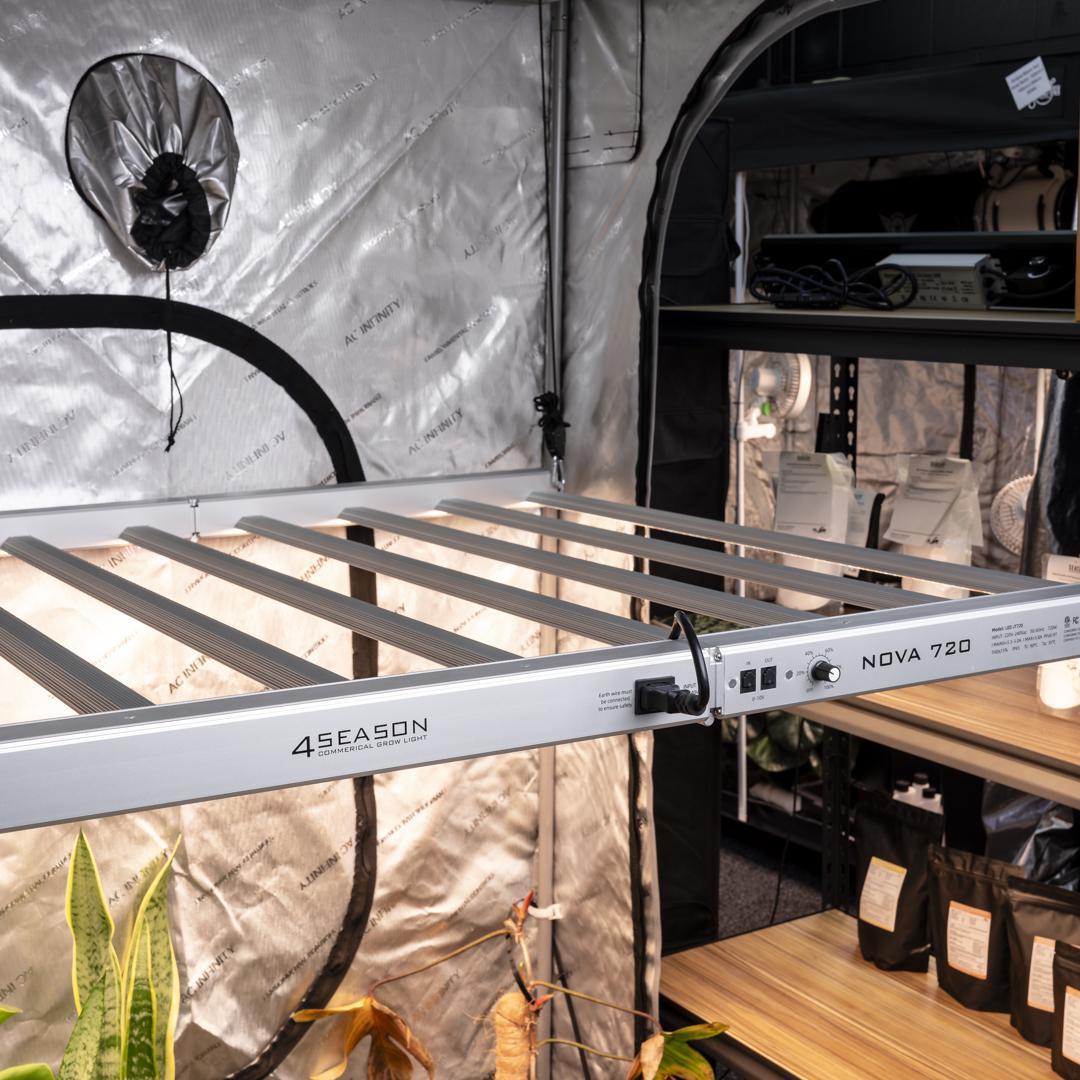 4Seasons NOVA 720 LED Grow Light
